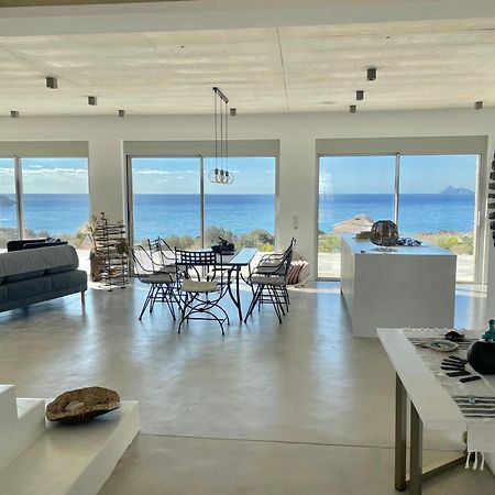 Komos Beach Estate 卡拉马基 外观 照片